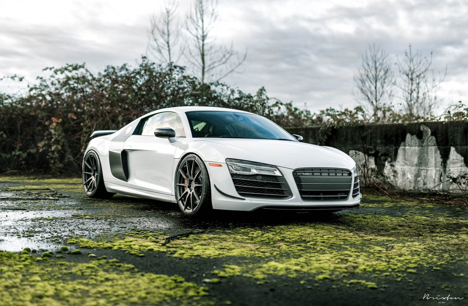 Audi R8 Luxury Super Car (Example)